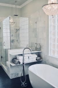towels and bath tub