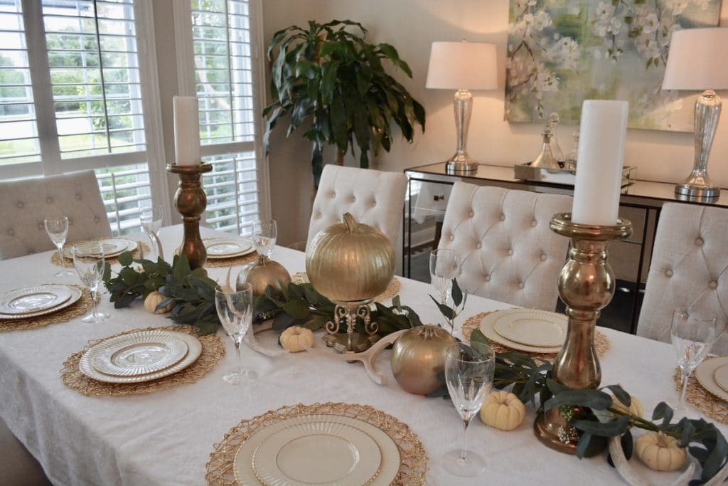 thanksgiving tablescape with gold