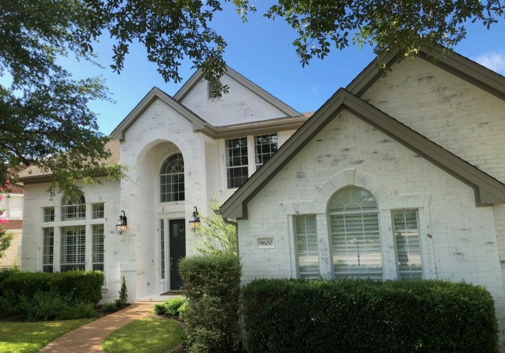 Limewash whitewashed brick